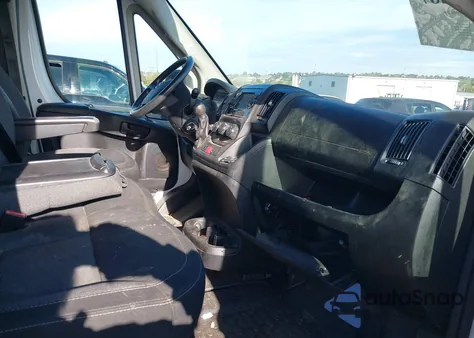 2019 Ram Promaster 2500 High Roof 136 Wb z USA, uszkodzony, nr VIN 3C6TRVCGZKE511718